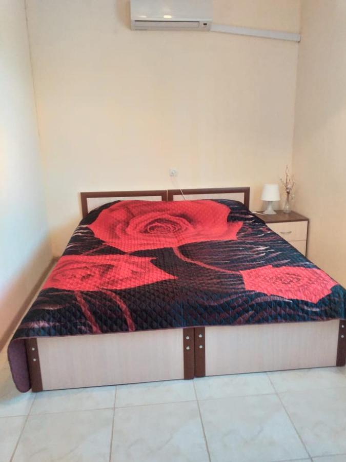 Solnechny Bereg Guest House กูเดาทา ภายนอก รูปภาพ