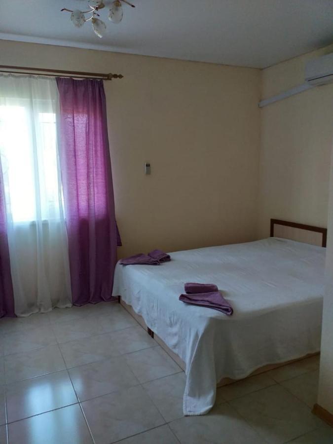 Solnechny Bereg Guest House กูเดาทา ภายนอก รูปภาพ