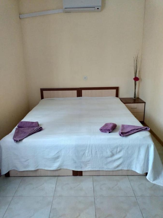 Solnechny Bereg Guest House กูเดาทา ภายนอก รูปภาพ